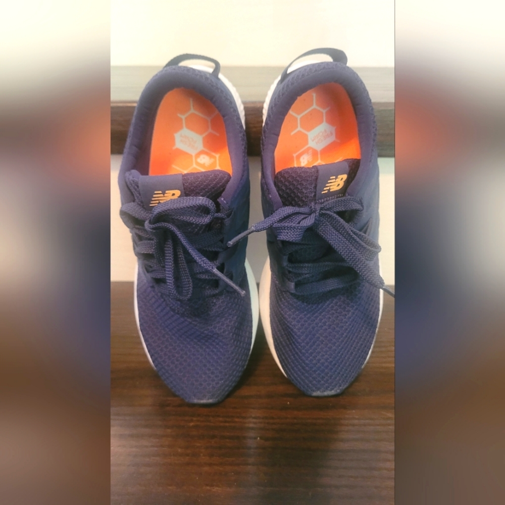 New Balance Womens Blue and Orange/pink Sneakers - Fresh Foam - Size 6.5